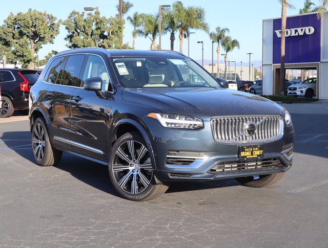 2025 Volvo XC90 Plug-In Hybrid Ultra