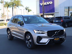 2025 Volvo XC60 Plug-In Hybrid Plus